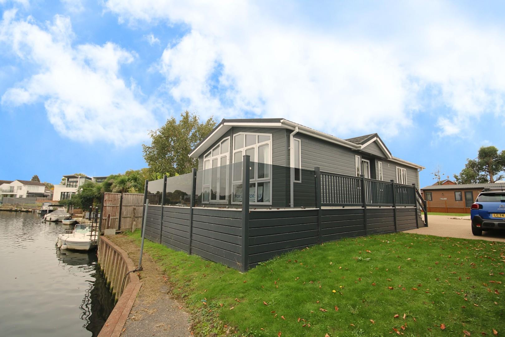 Chertsey Lane, Staines-Upon-Thames